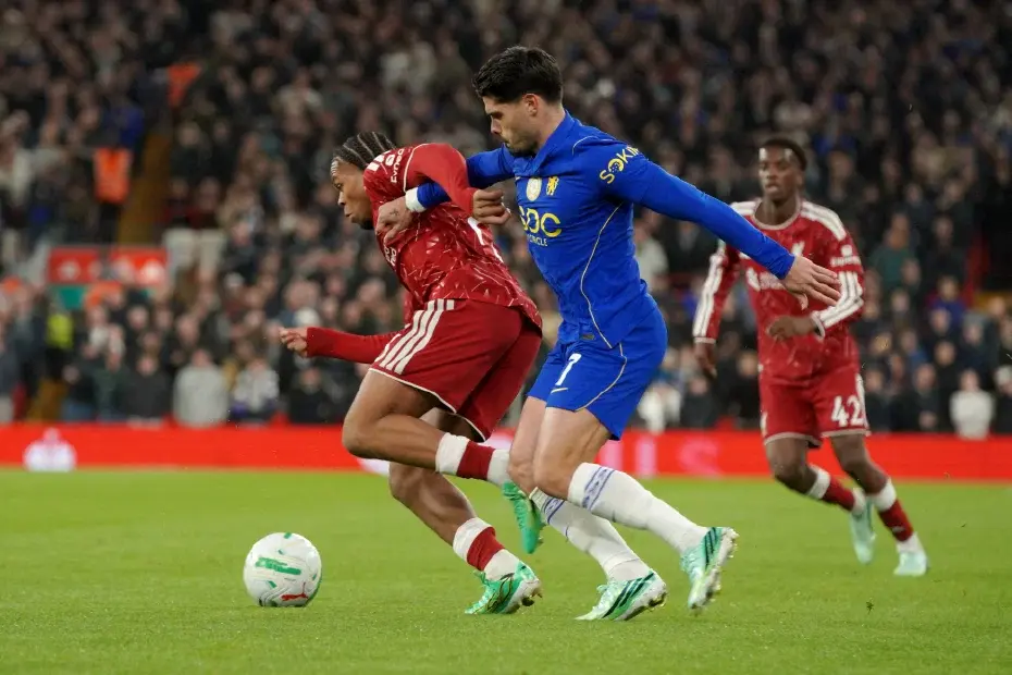 Lig Kupası'nda dev maçın kazananı Liverpool - 1