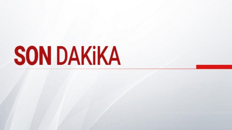 Edirne'de 20 Tonluk Tır Köprüden Düştü: 2 Yaralı 1 Edirne'de meydana gelen kazada, 20 tonluk bir tır köprüden düşerek yola çakıldı. Kazada, tır sürücüsü ile yanındaki kişi yaralandı. Edirne'de meydana gelen kazada, 20 tonluk bir tır köprüden düşerek yola çakıldı. Kazada, tır sürücüsü ile yanındaki kişi yaralandı.