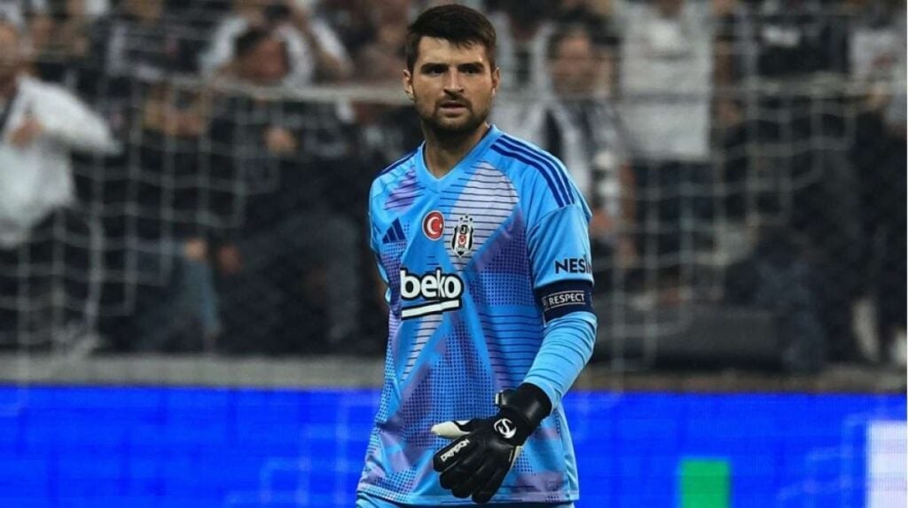 Ersin Destanoğlu Hangi Ayağını Kullanıyor?