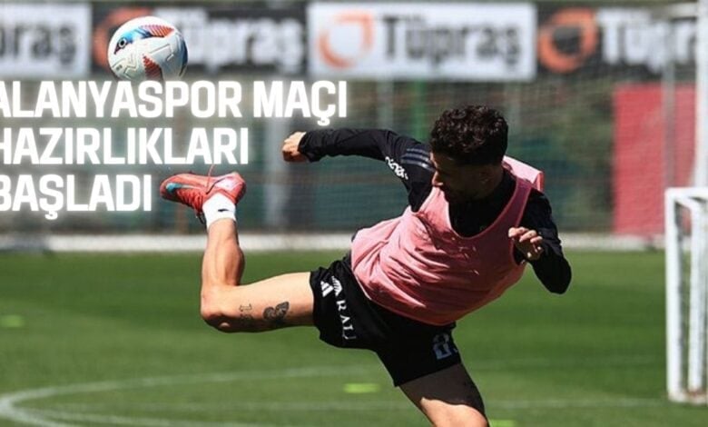 Beşiktaşlı futbolcu, Corendon Alanyaspor maçı hazırlıkları kapsamında antrenmanda şık bir vole vuruşu yaparken görüntülendi. Nevzat Demir Tesisleri'nde yapılan idman, taktik ve kondisyon çalışmalarıyla sürdü.