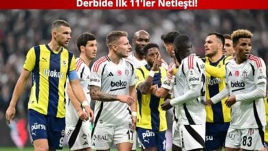 Fenerbahçe ve Beşiktaş oyuncularının sahada tartışma yaşadığı anı gösteren görsel. Üzerinde “Derbide İlk 11’ler Netleşti!” yazısı yer alıyor. Görsel, Trendyol Süper Lig’in 34. haftasında oynanacak Fenerbahçe–Beşiktaş derbisine ait gergin bir maç anını temsil ediyor.