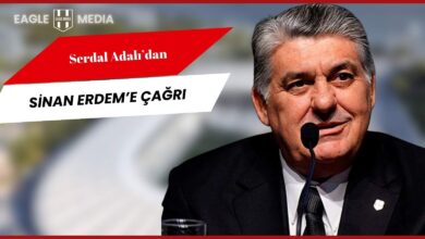 Beşiktaş Başkanı Serdal Adalı mikrofon başında açıklama yaparken; görselde “Serdal Adalı’dan Sinan Erdem’e Çağrı” başlığı yer alıyor. Görsel, Beşiktaş Fibabanka’nın Fenerbahçe maçı öncesi taraftara yapılan çağrıyı yansıtıyor.