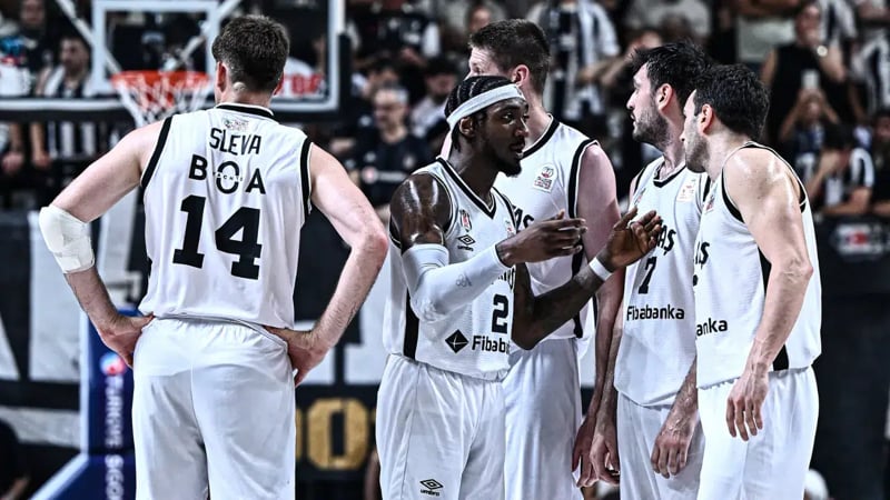 Beşiktaş Basketbol Takımına Destek