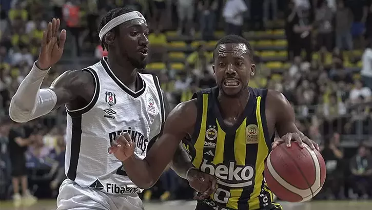 Beşiktaş Fibabanka Maçı Saat Kaçta? Beşiktaş Maçı Hangi Kanalda? Nerede Oynanacak? 3 Beşiktaş Fibabanka, geçtiğimiz maçta aldığı 98-77'lik galibiyetle seriyi 2-1 yaptı ve büyük avantaj elde etti. Şimdi sıra kritik 4. maçta! Bu Akşam Ne Bekleniyor?