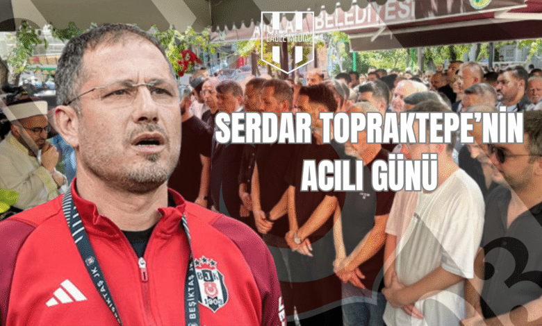Serdar Topraktepe'nin Acılı Günü 1 Beşiktaş Futbol Takımı'nın yardımcı antrenörü Serdar Topraktepe, büyük bir acı yaşadı. Hayatını kaybeden ağabeyi Ayhan Topraktepe, düzenlenen cenaze töreniyle ebediyete uğurlandı. Beşiktaş Futbol Takımı'nın yardımcı antrenörü Serdar Topraktepe, büyük bir acı yaşadı. Hayatını kaybeden ağabeyi Ayhan Topraktepe, düzenlenen cenaze töreniyle ebediyete uğurlandı.