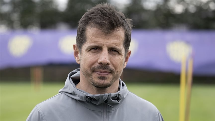 Ayrılık Kısa Sürdü: Emre Belözoğlu Antalyaspor’a Geri Mi Dönüyor? 2 Emre Belözoğlu’nun Antalyaspor’a sürpriz geri dönüşü gündemde. Kulüpte hareketli saatler yaşanıyor. Son dakika gelişmelerini burada. Emre Belözoğlu’nun Antalyaspor’a sürpriz geri dönüşü gündemde. Kulüpte hareketli saatler yaşanıyor. Son dakika gelişmelerini burada.