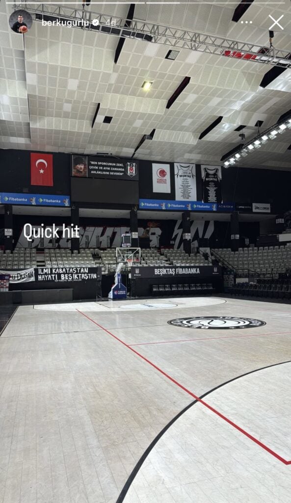 Berk Uğurlu'dan Akatlar Paylaşımı 2 Beşiktaş Gain'in oyun kurucusu Berk Uğurlu, yeni sezona hazırlanmak için çalışmalarına şimdiden hız verdi. Tecrübeli basketbolcu, sosyal medya hesabından Akatlar Spor Kompleksi’nde yaptığı bireysel antrenmana dair bir paylaşımda bulundu. BERK UĞURLU AKATLARDA