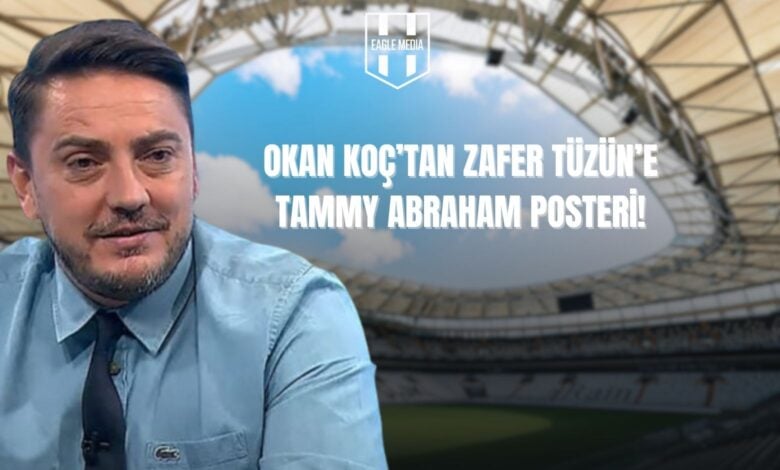 Abraham Posteri Hediye Edildi 1 Okan Koç, geçtiğimiz günlerde Zafer Tüzün’ün "Beşiktaş, Abraham’ın ancak posterini alır" şeklindeki yorumuna sert bir yanıt verdi. Koç, Tüzün’e, Roma'nın yıldız golcüsü Tammy Abraham’ın posterini hediye ederek bu polemiğe son noktayı koymuş oldu. Okan Koç, "Beşiktaş, Abraham'ın ancak posterini alır" diyen Zafer Tüzün'e yanıt vererek Tammy Abraham’ın posterini hediye etti.