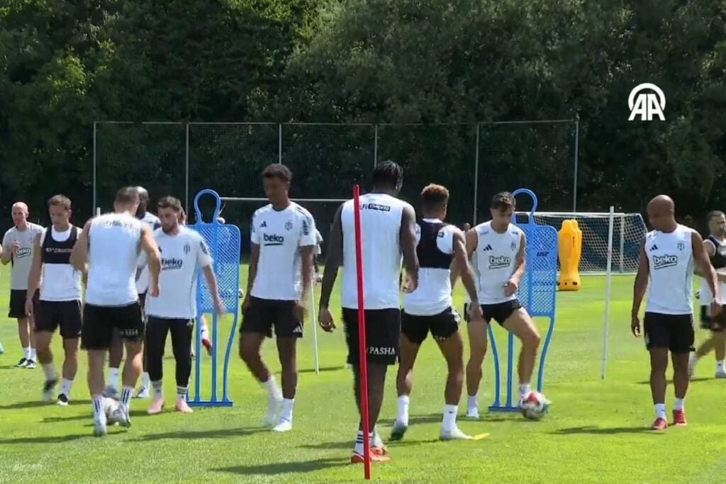 Beşiktaş Yeni Sezon Hazırlıklarını Sürdürüyor