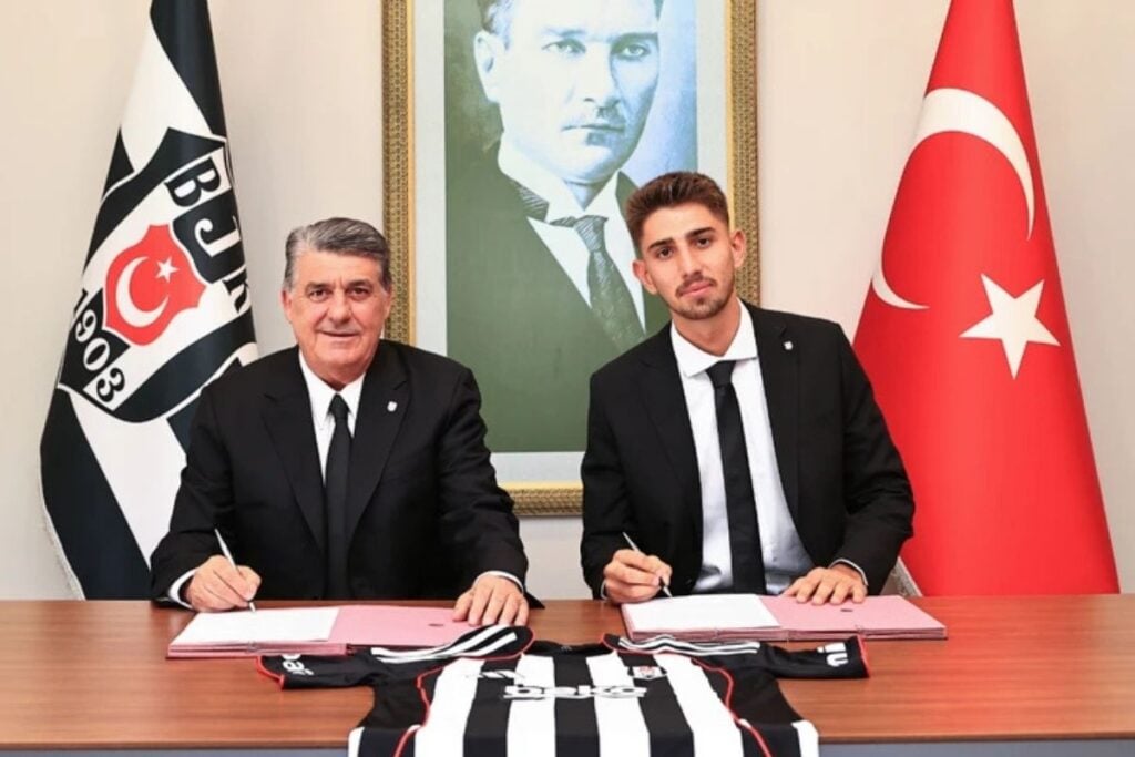 Demir Ege Beşiktaş'taki Hedeflerini Açıkladı!
Demir Ege Tıknaz