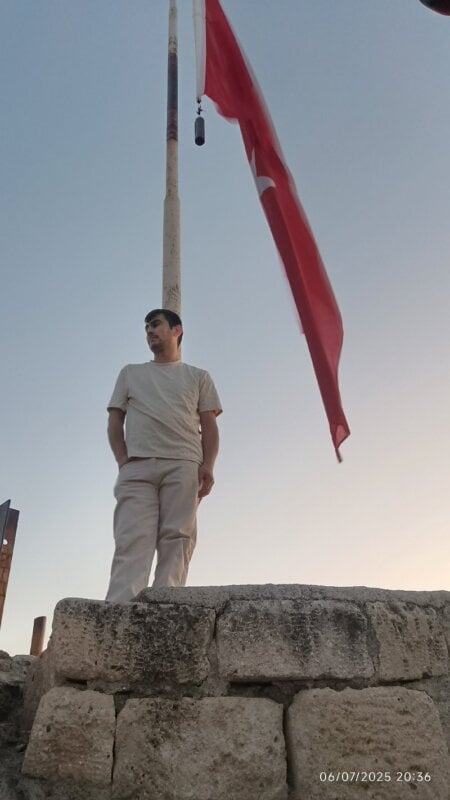 Gürsel Sarı fotoğrafı