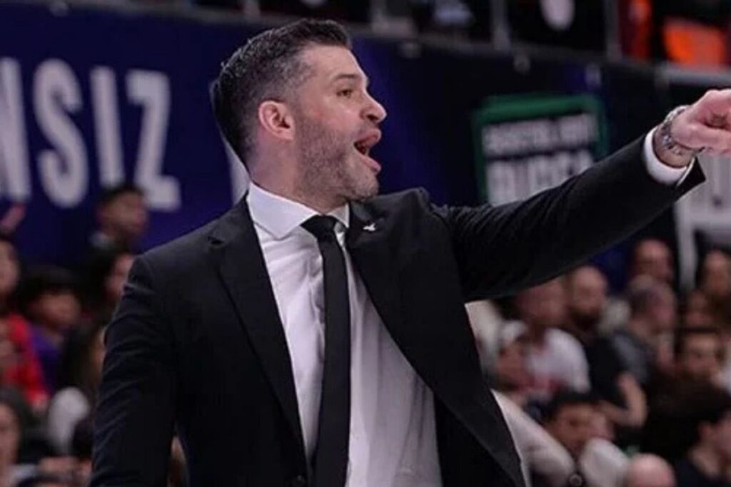 Dušan Alimpijević