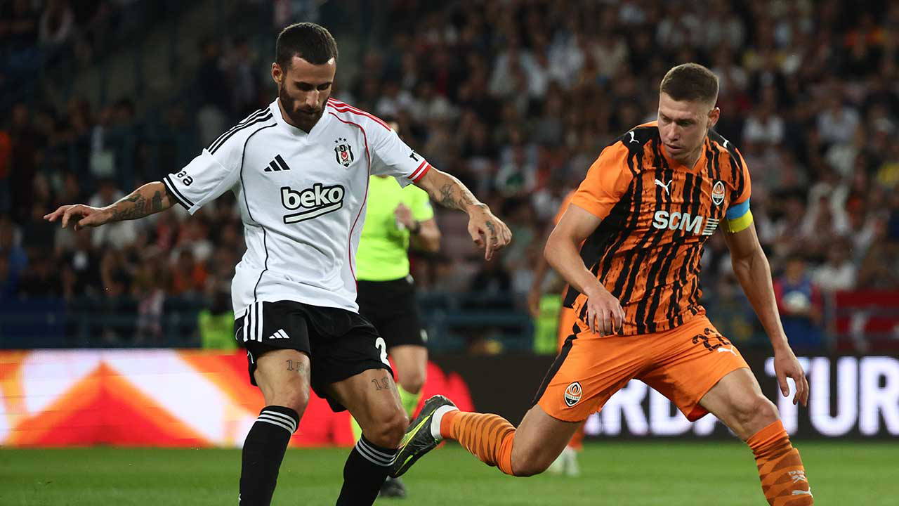 [Resim: Besiktas-Shaktar.jpg]