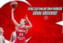 Genç Sultanlar’dan Parkede Gövde Gösterisi!