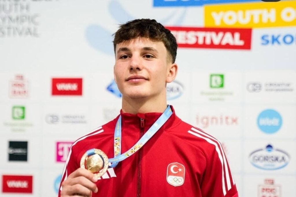 Nusret Efe Çakır