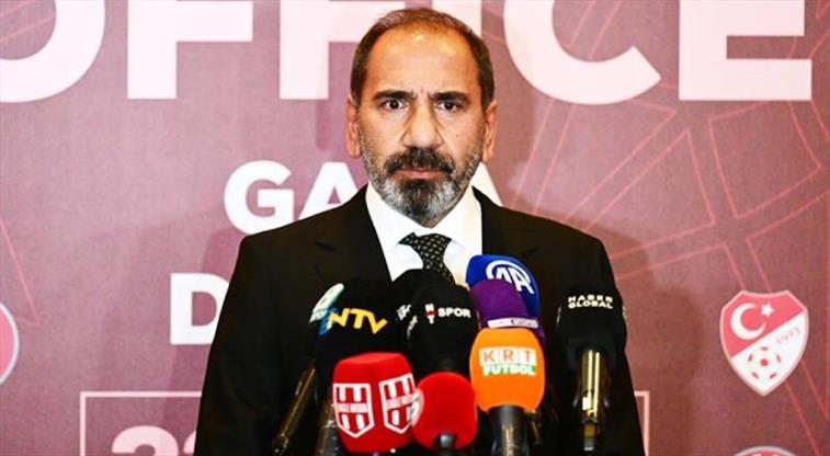 Mecnun Otyakmaz