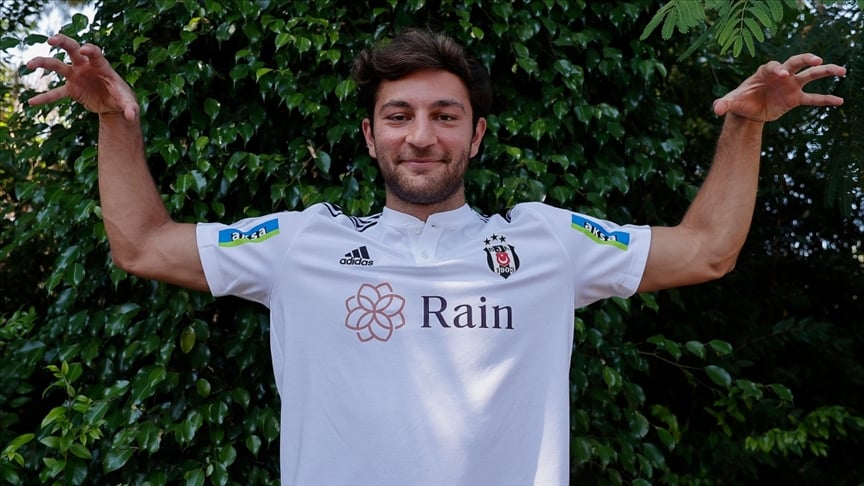Emrecan Uzunhan