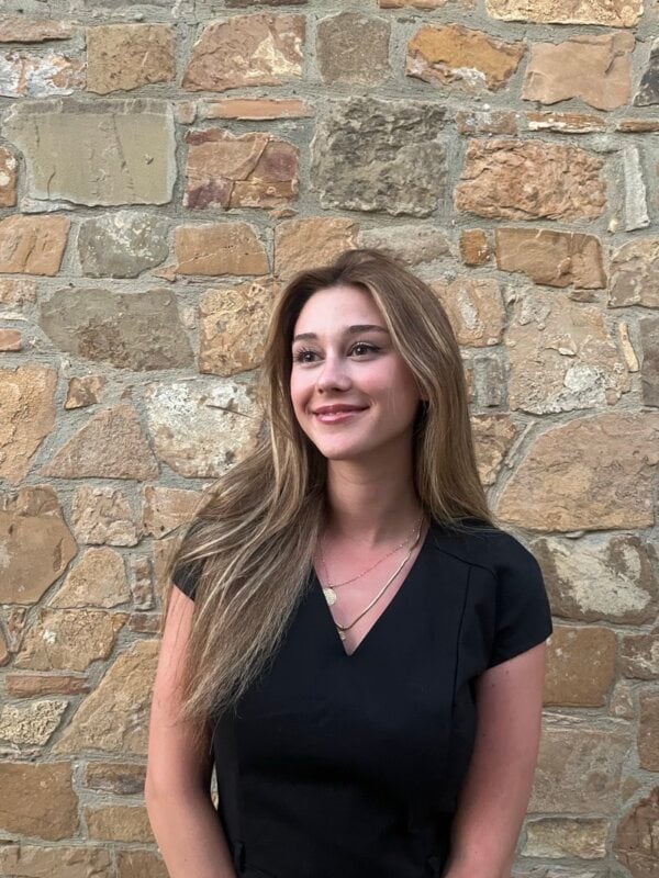 Azra Uslu fotoğrafı
