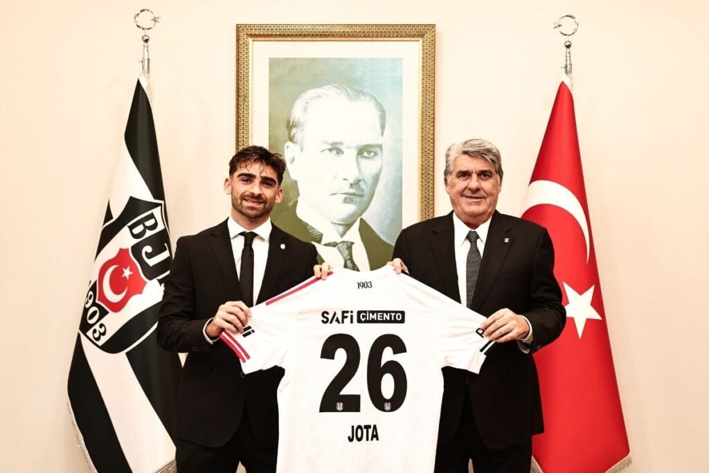 Jota Silva
