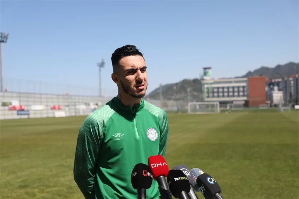 Emirhan Topçu