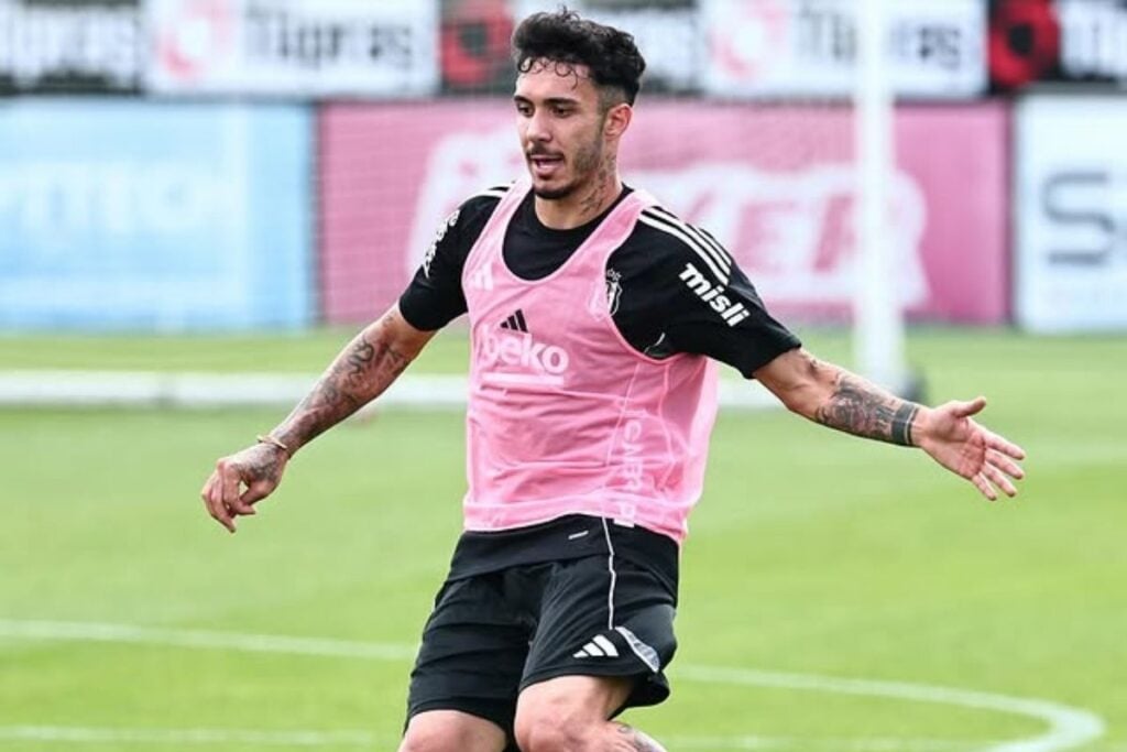 Emirhan Topçu