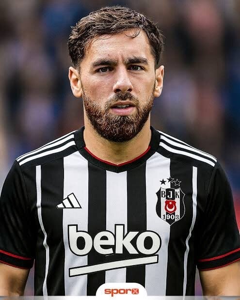 Burak Sözmen fotoğrafı
